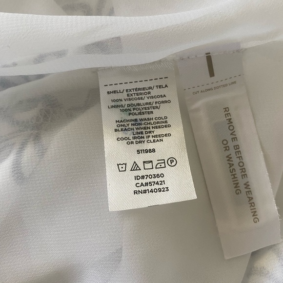 Beautiful white and blue Ann Taylor Loft dress size small. - Picture 9 of 10